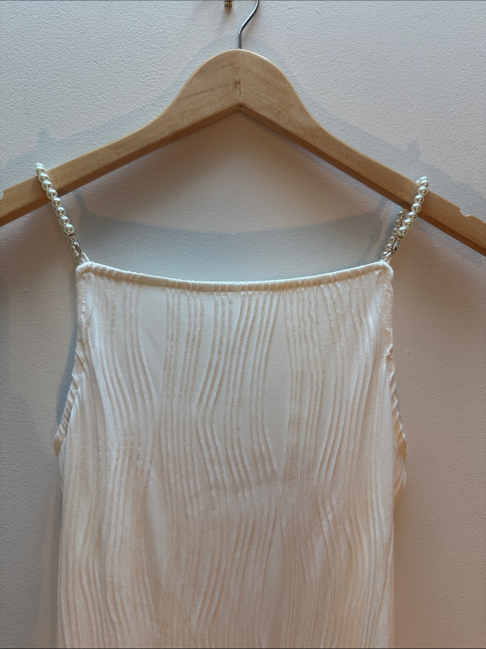 RIHOAS Cream Textured Midi Slip Dress